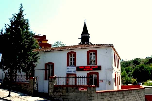 Burhaniye Camii