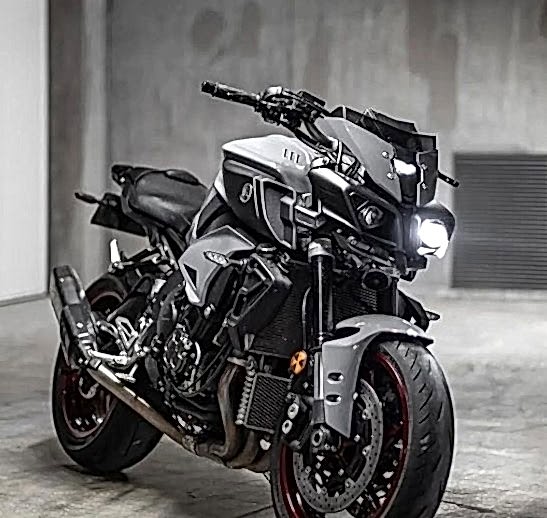 Ekspres Motosikletli ve Arabalı Kuryeler