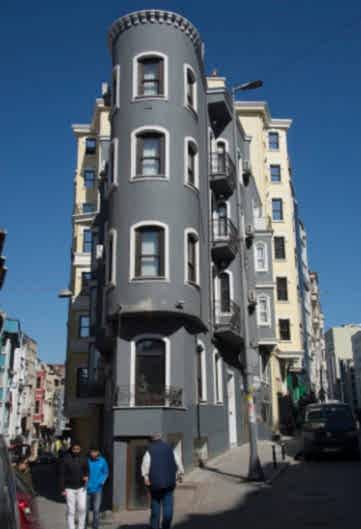 Tarlabaşı Apartman